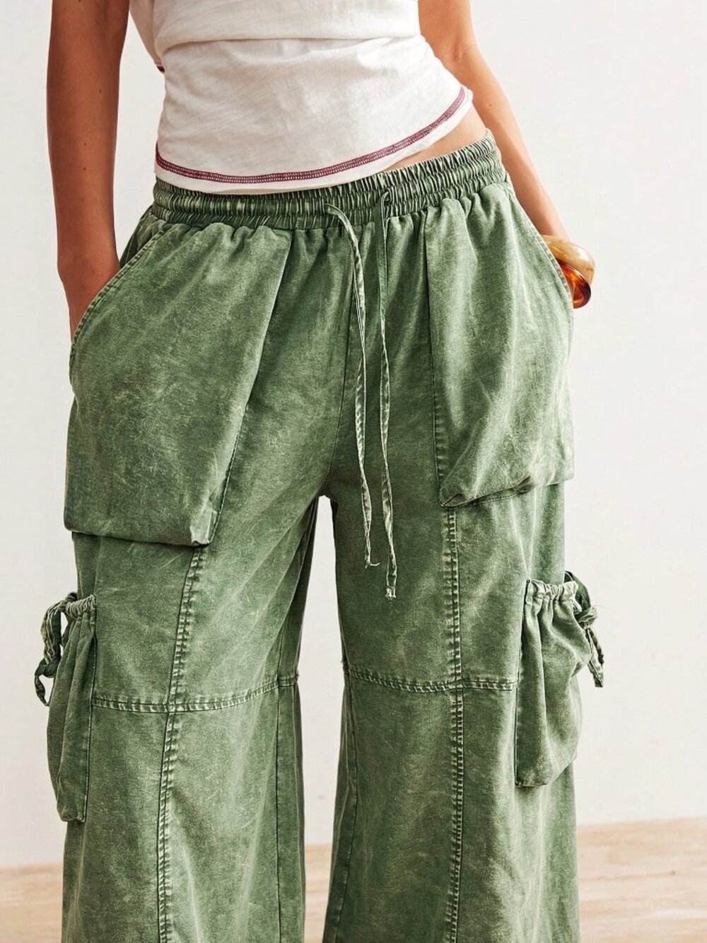 Green Boho Casual Women's Capri Cargo Pants - Picture 5 of 7